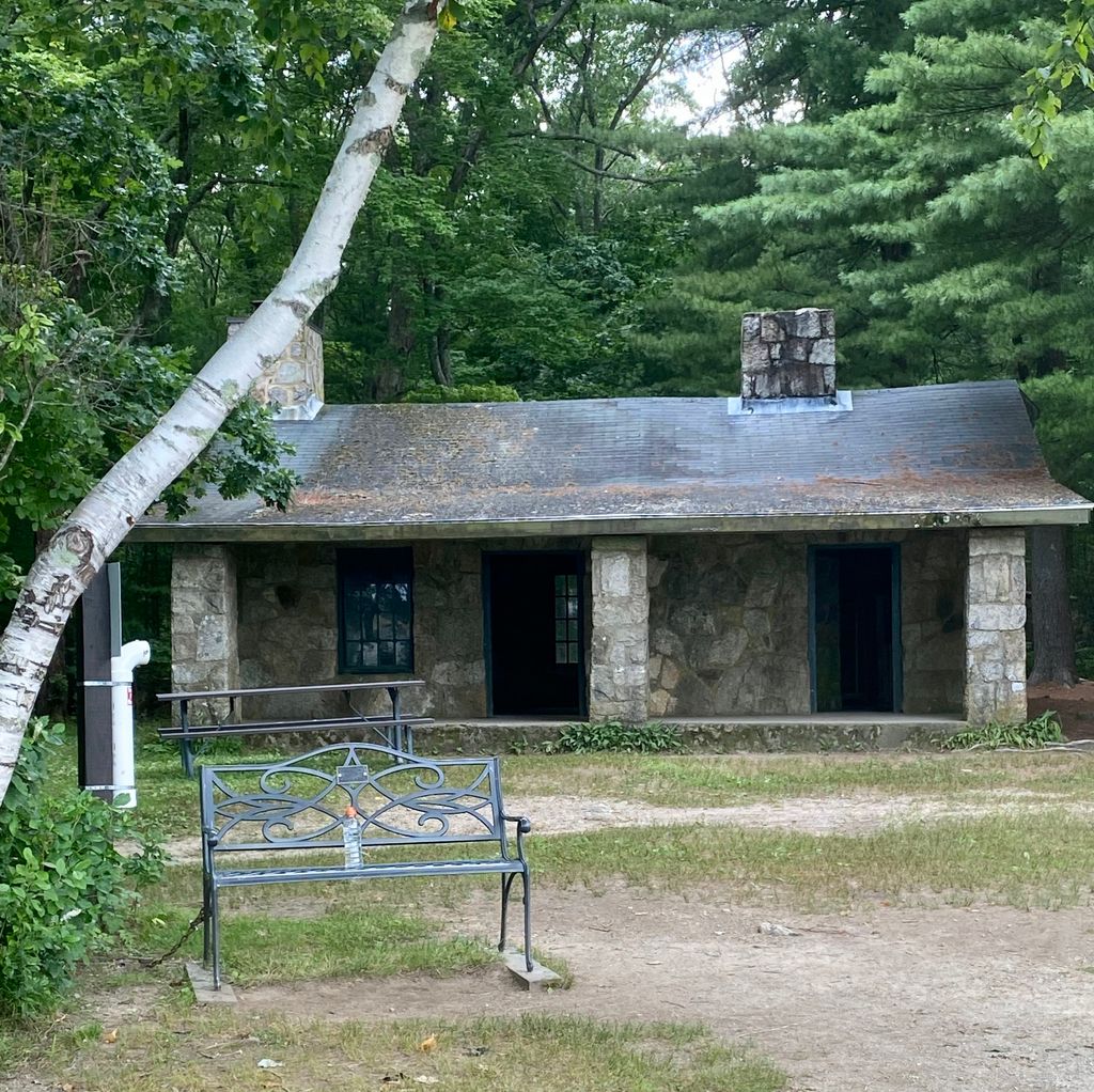 Ames Lodge at Borderland State Park