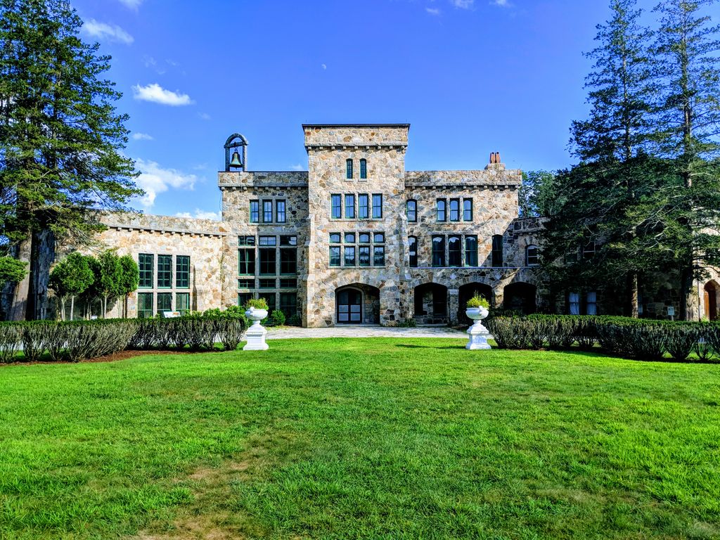 Ames Mansion