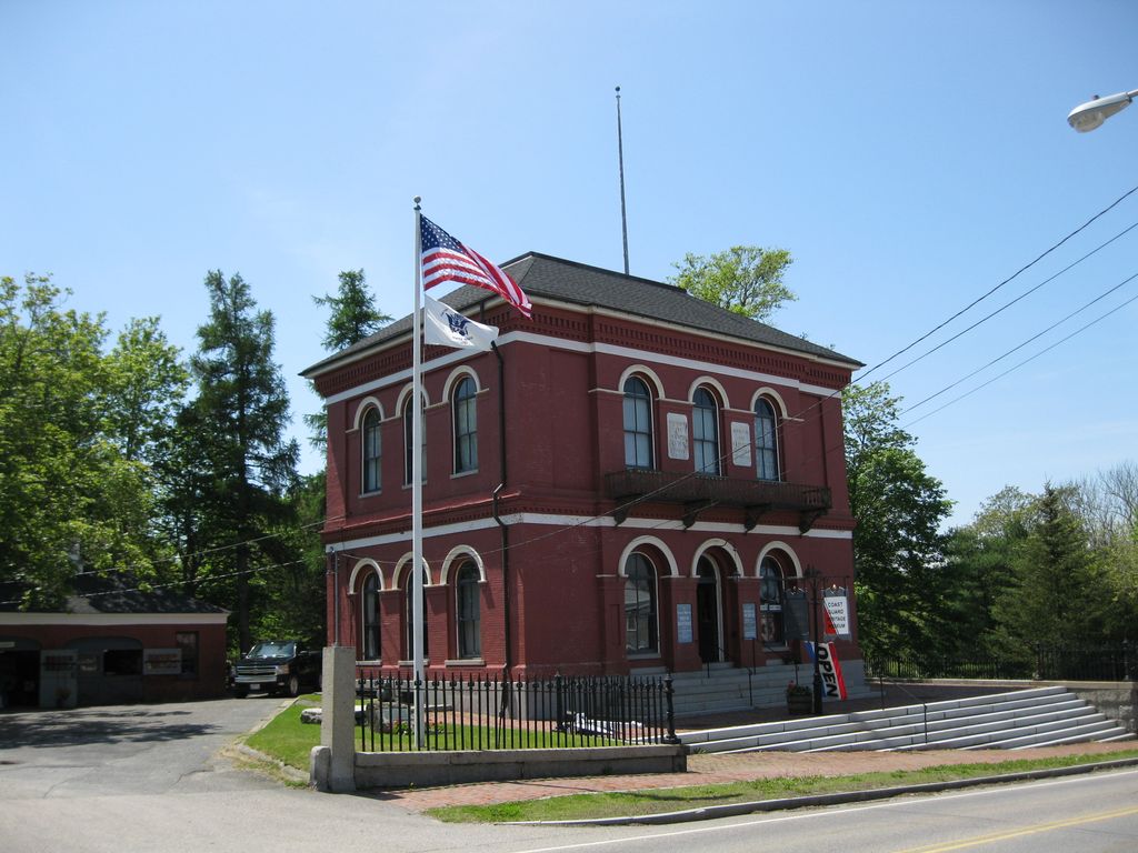 Coast-Guard-Heritage-Museum-1