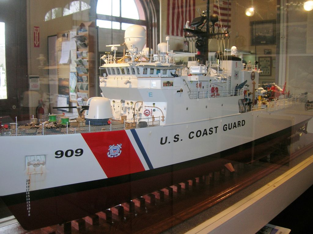 Coast-Guard-Heritage-Museum-2