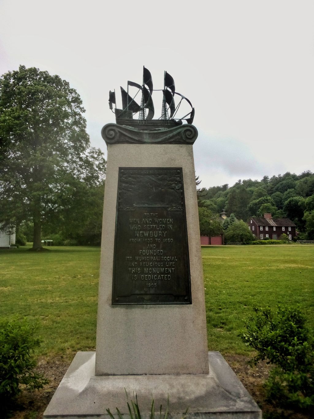 First Settlers Monument at the Lower Green