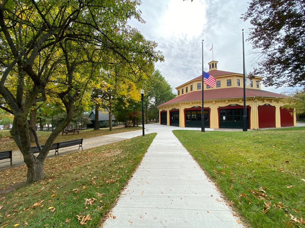 Holyoke Heritage State Park