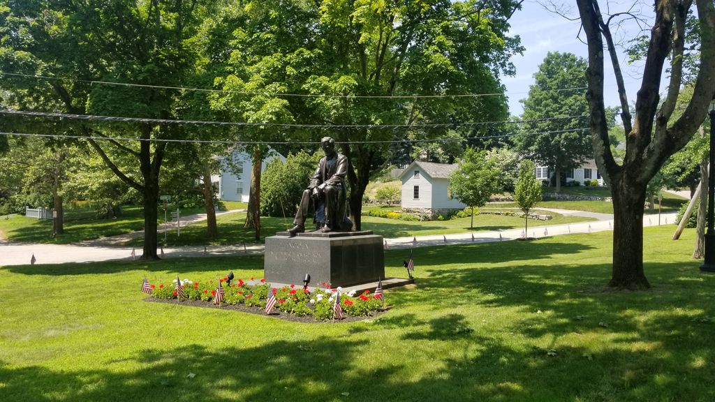 Lincoln Statue