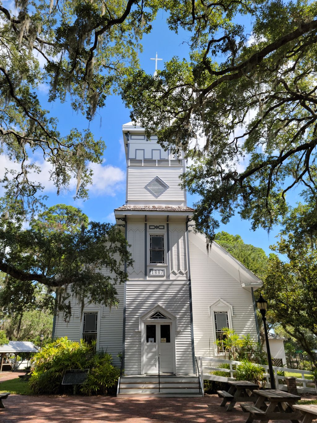 Manatee Village Historical Park