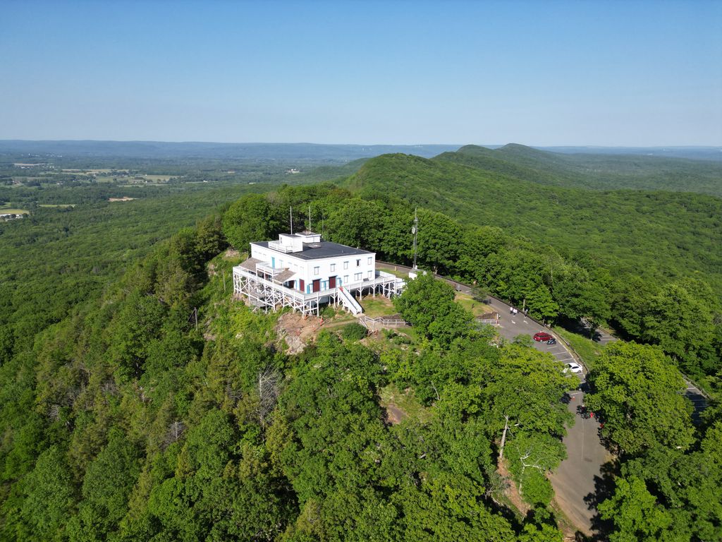 Mt. Holyoke Summit House