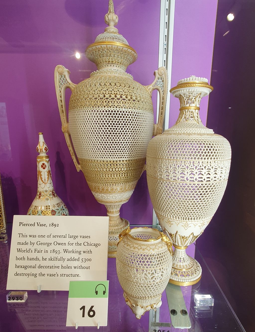 Museum-of-Royal-Worcester-3