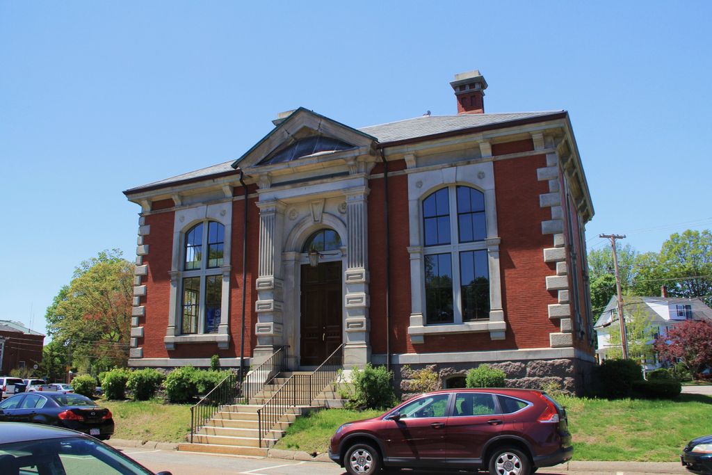 Old Thayer Public Library