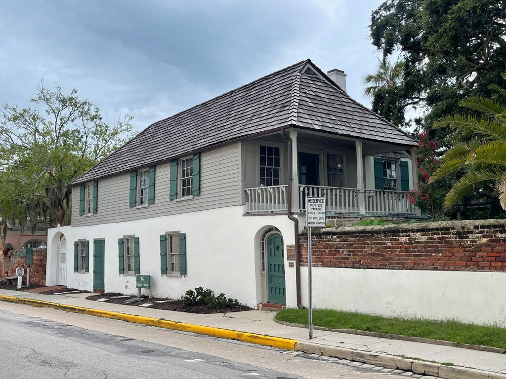 Oldest House Museum Complex