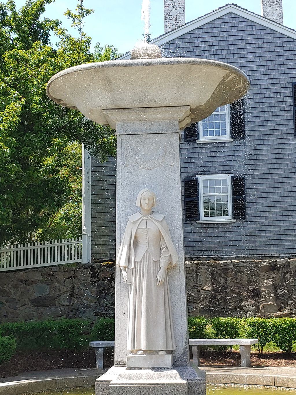 Pilgrim Mother Statue