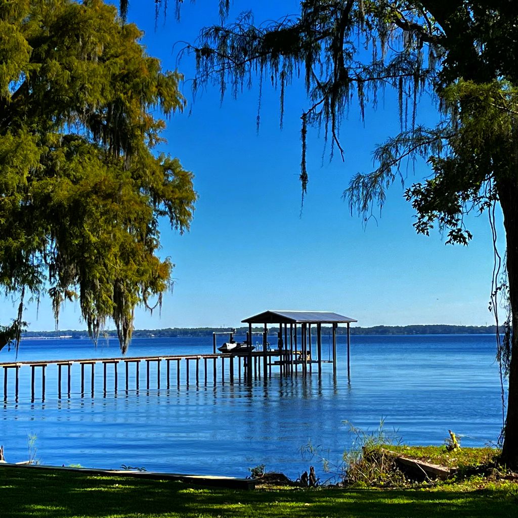 River Road Historic District