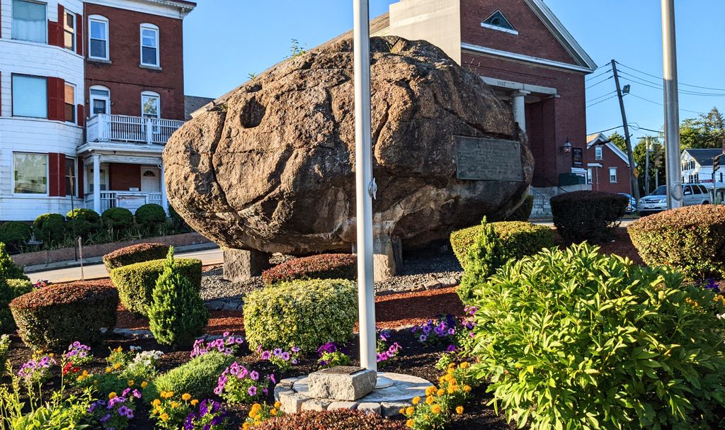 Rollstone Boulder Monument