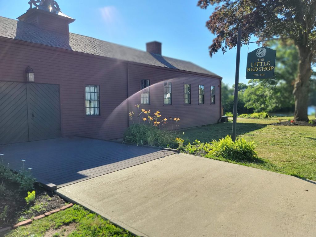 The Little Red Shop Museum