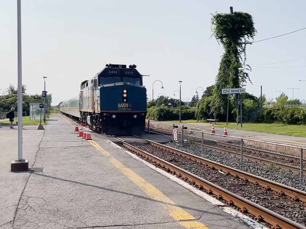 Train and Bus Combination 