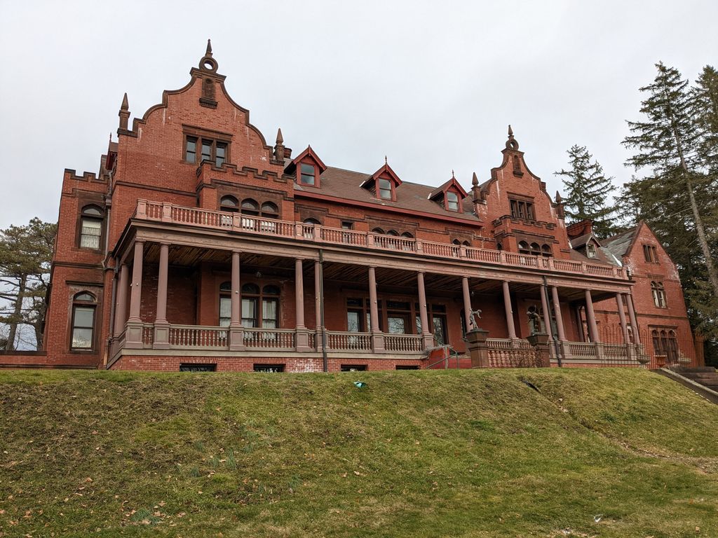 Ventfort Hall Mansion and Gilded Age Museum