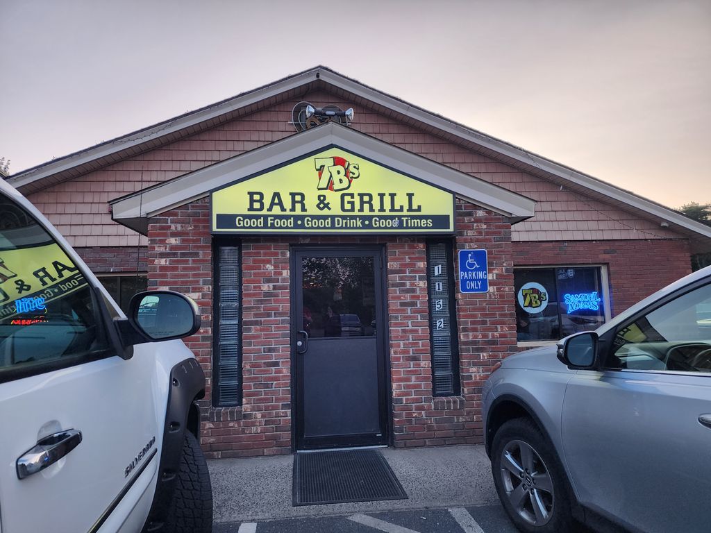 7Bs-Bar-Grill
