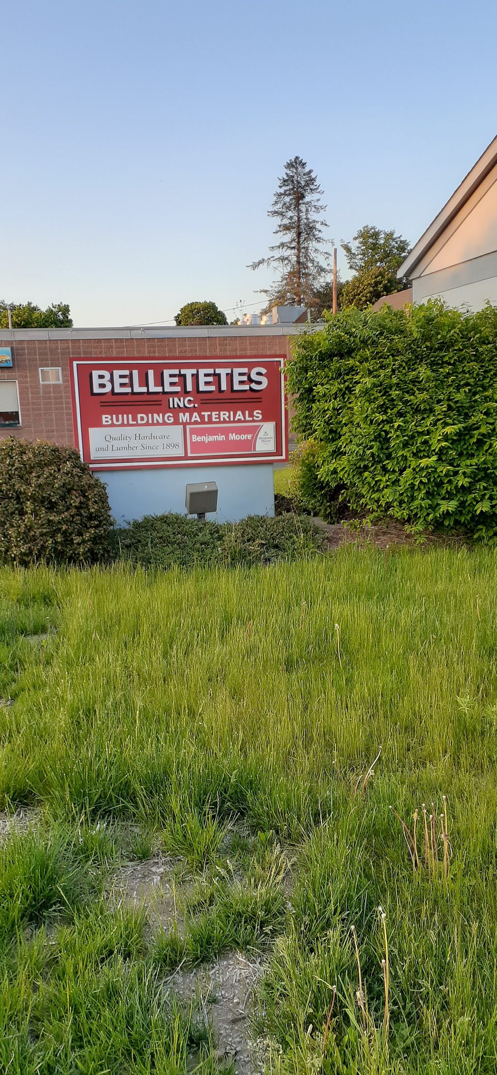 Belletetes-of-Winchendon-1