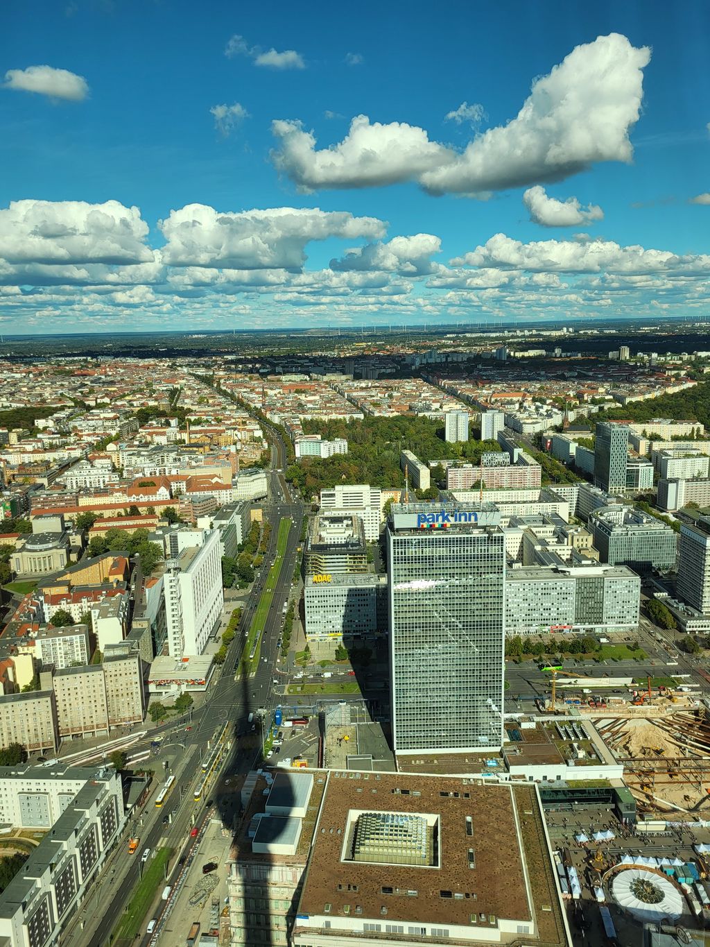 Berliner-Fernsehturm-1