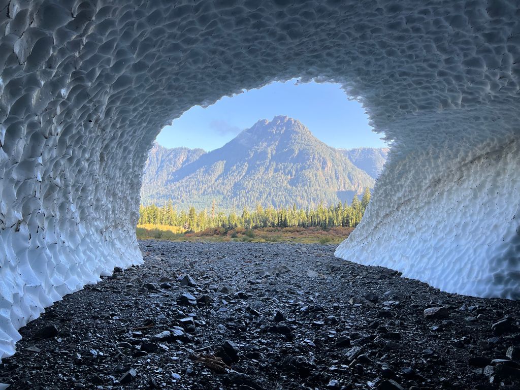 Big-Four-Ice-Caves-1