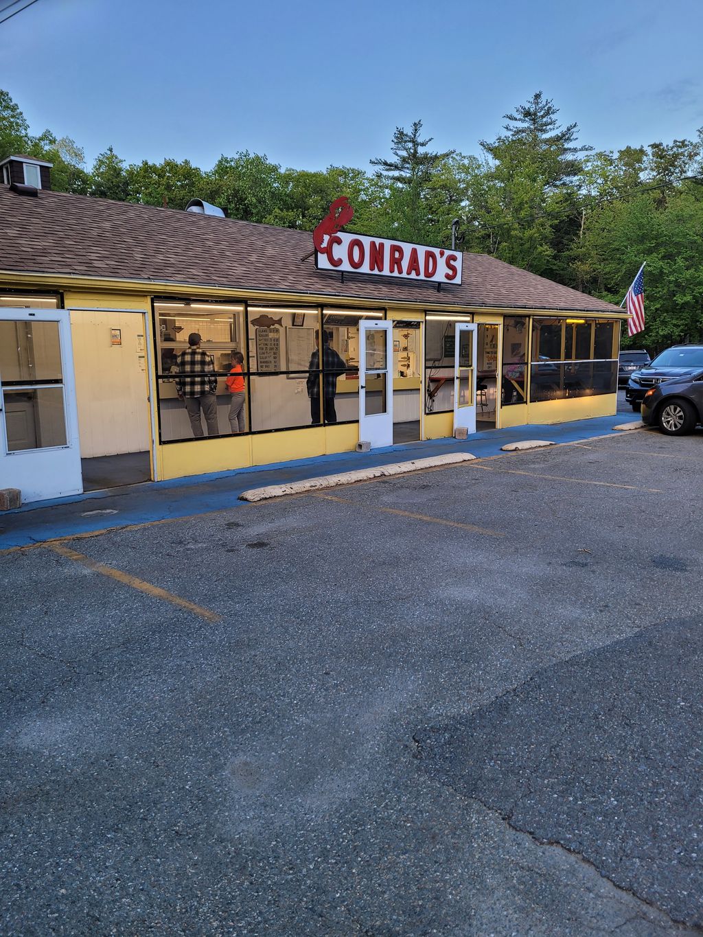 CONRADS-DRIVE-IN-SEAFOOD