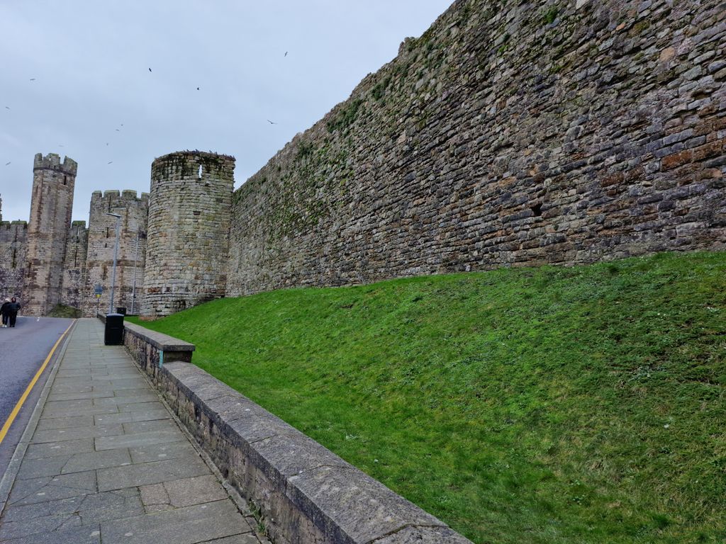 Caernarfon-Castle-3