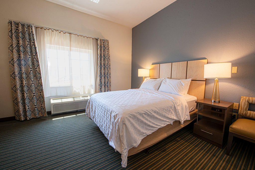Candlewood-Suites-West-Springfield-an-IHG-Hotel-1