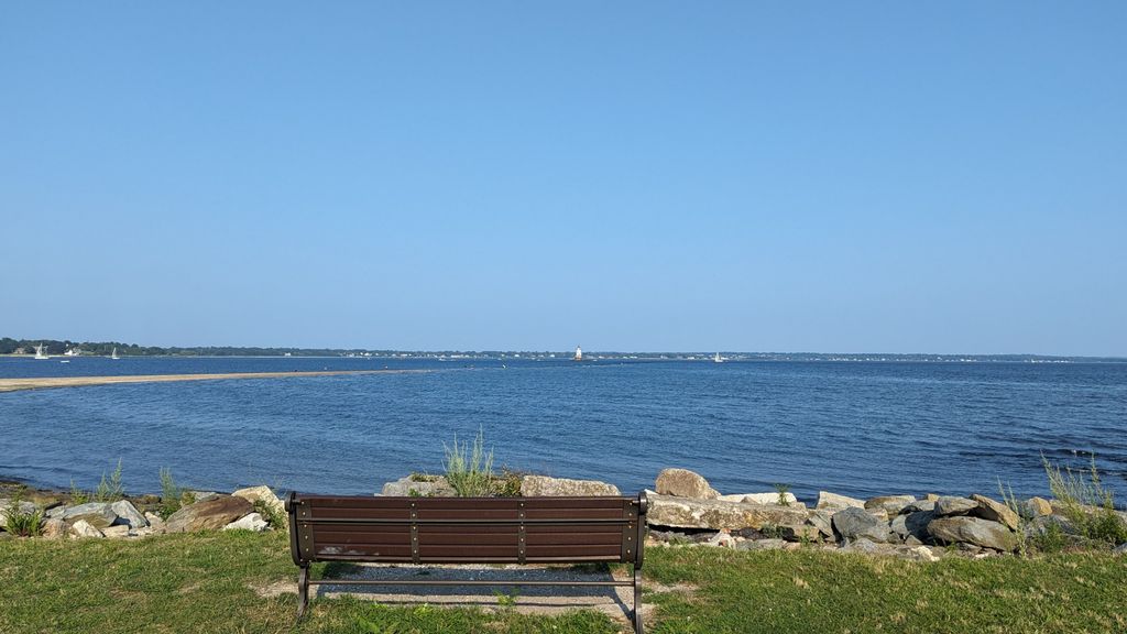 Conimicut-Point-Beach-1