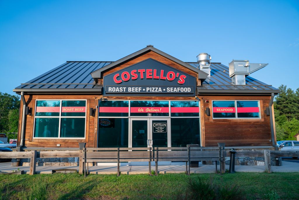 Costellos-Famous-Roastbeef-Seafood-Pizza