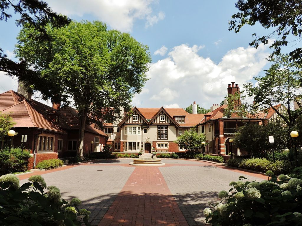 Cranbrook-House-Gardens