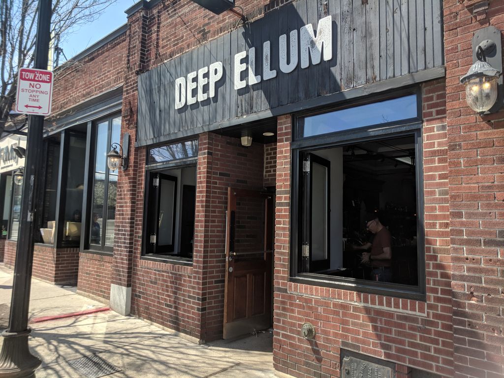 Deep-Ellum