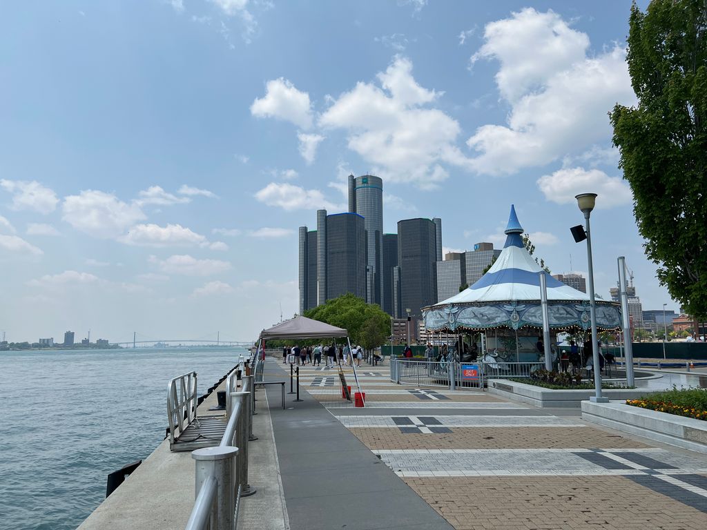 Detroit-Riverwalk