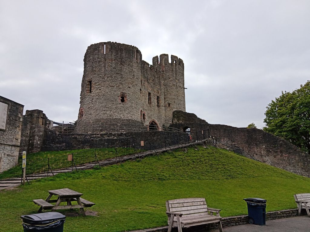 Dudley-Zoo-and-Castle