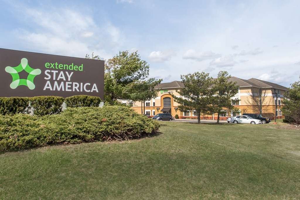 Extended-Stay-America-Boston-Westborough-Computer-Dr-2