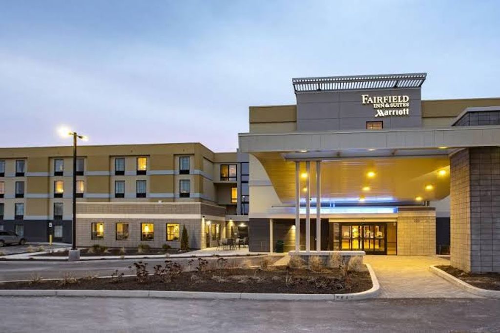 Fairfield-Inn-Suites-by-Marriott-Springfield-Holyoke