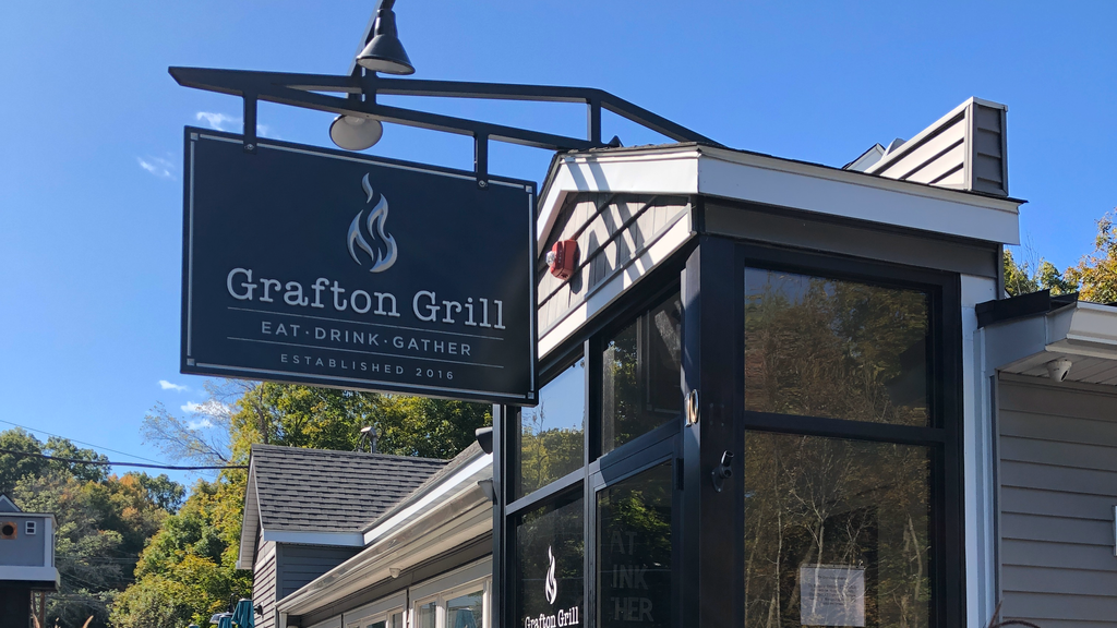Grafton-Grill-Crust
