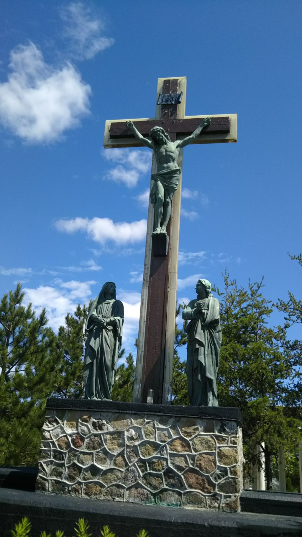 Grotto-of-Our-Lady-of-Lourdes-1