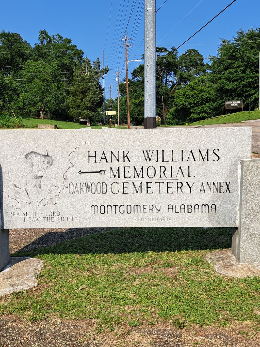 Hank-Williams-Memorial-Gravesite-1