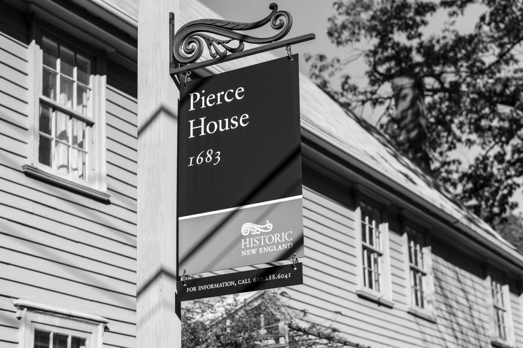 Historic-New-Englands-Pierce-House