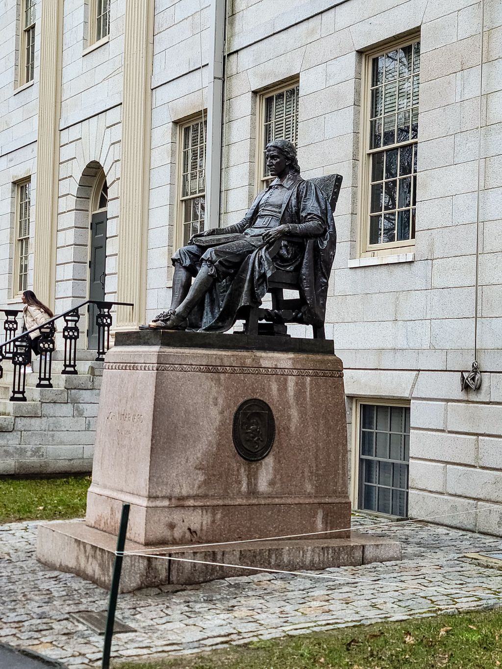 John-Harvard-Statue