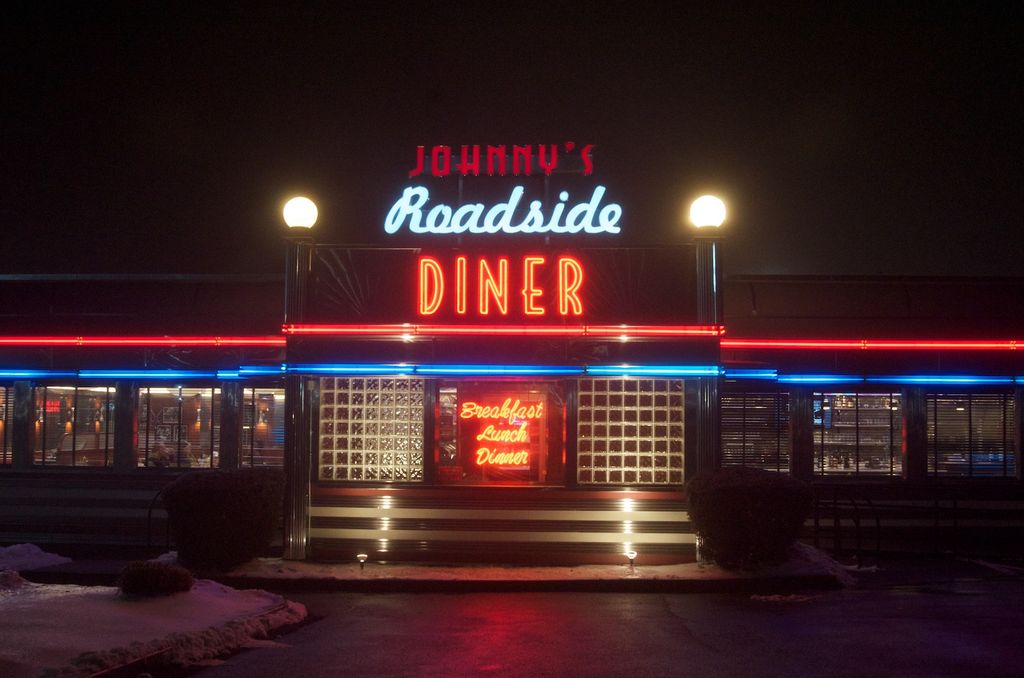 Johnnys-Roadside-Diner