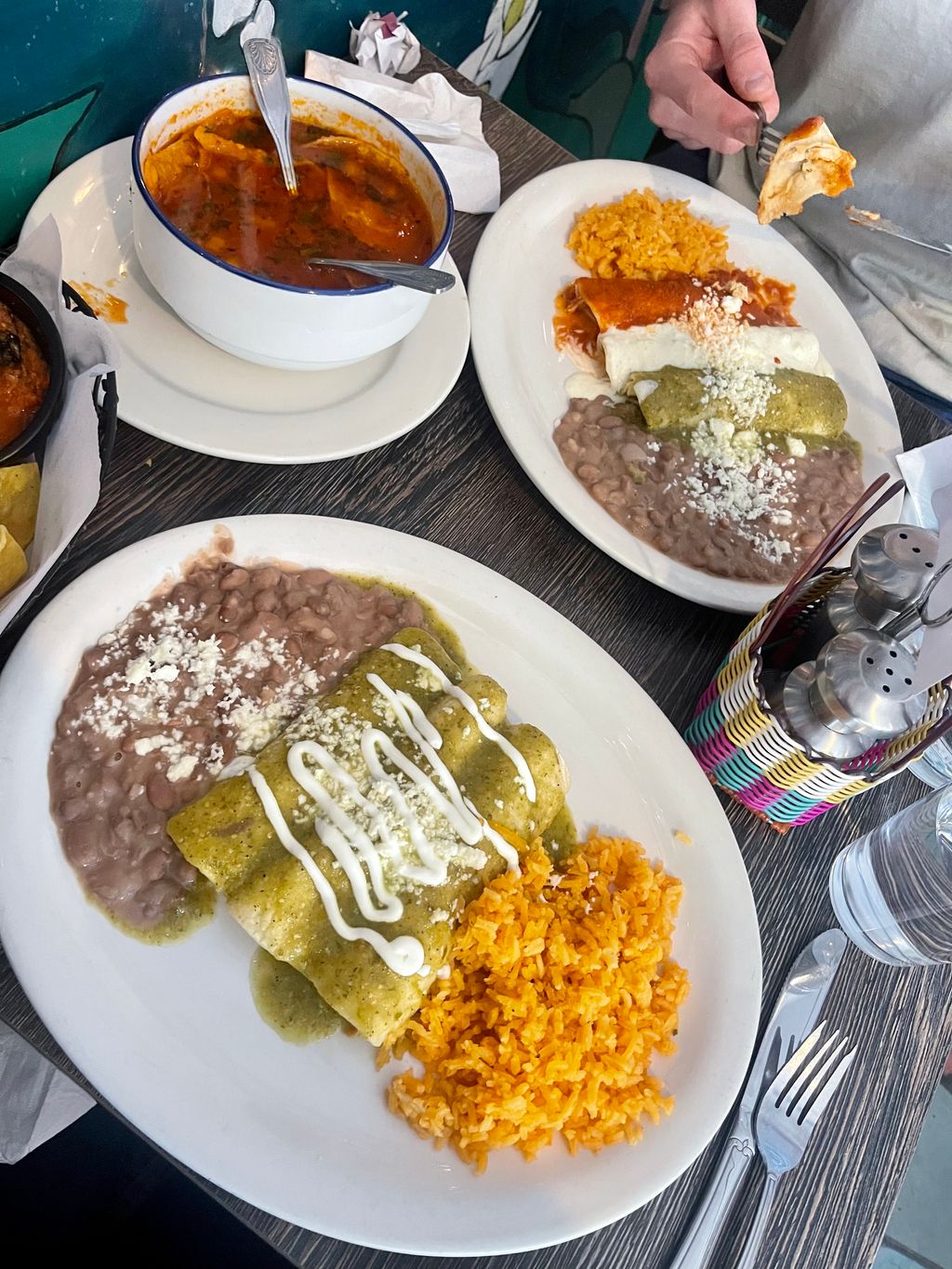 Lafiesta-Tex-Mex-Restaurant-1