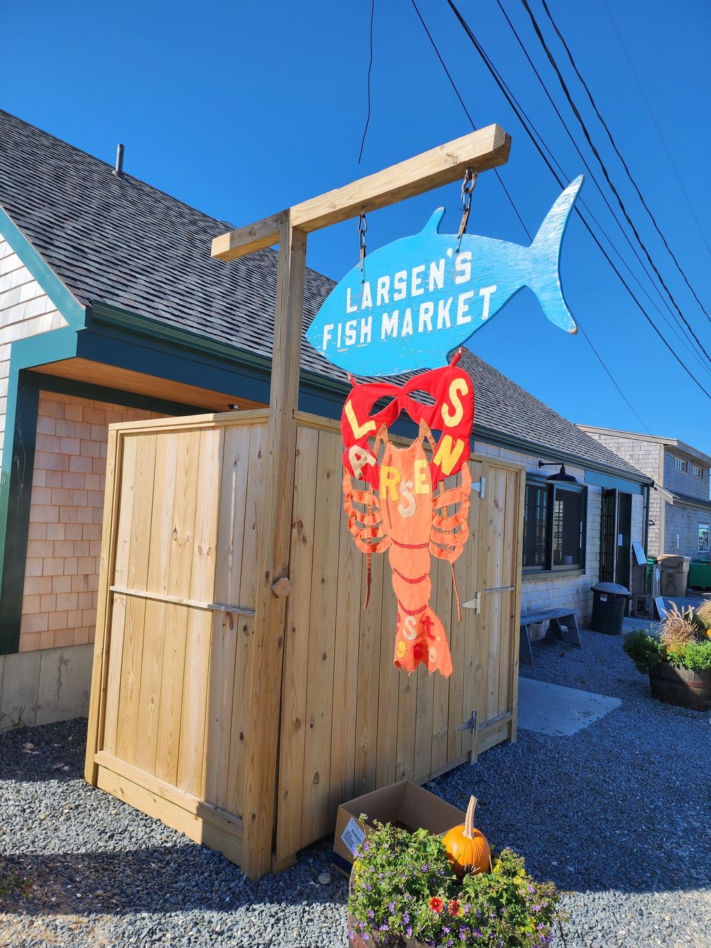 Larsens-Fish-Market