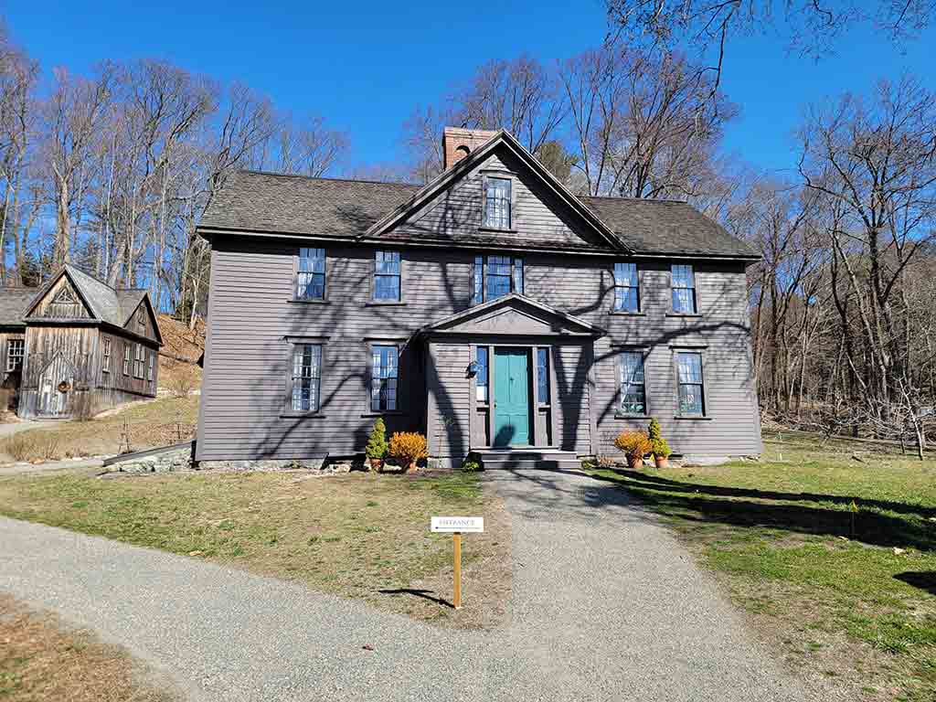 Louisa May Alcott's Orchard House 