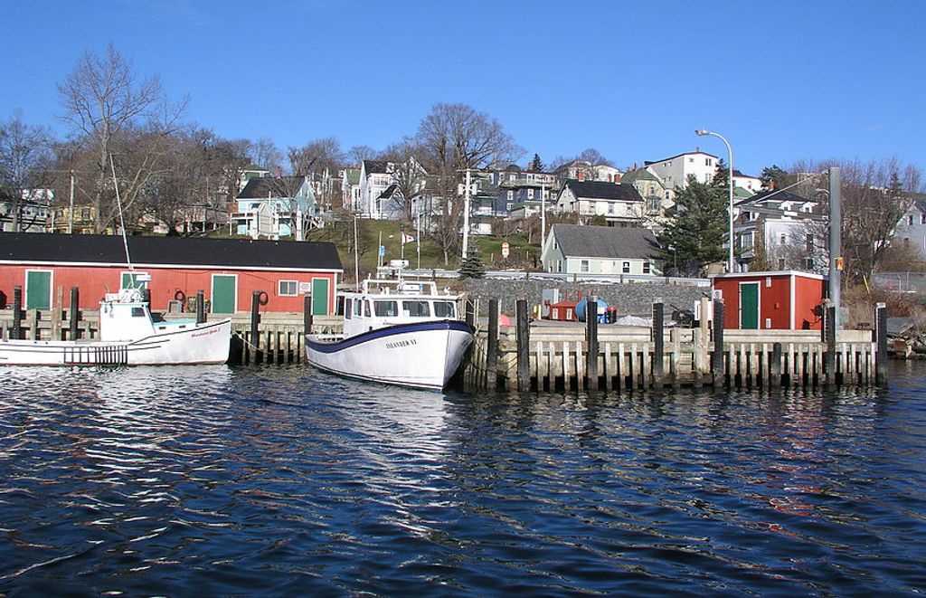 Lunenburg-Ocean-Adventures