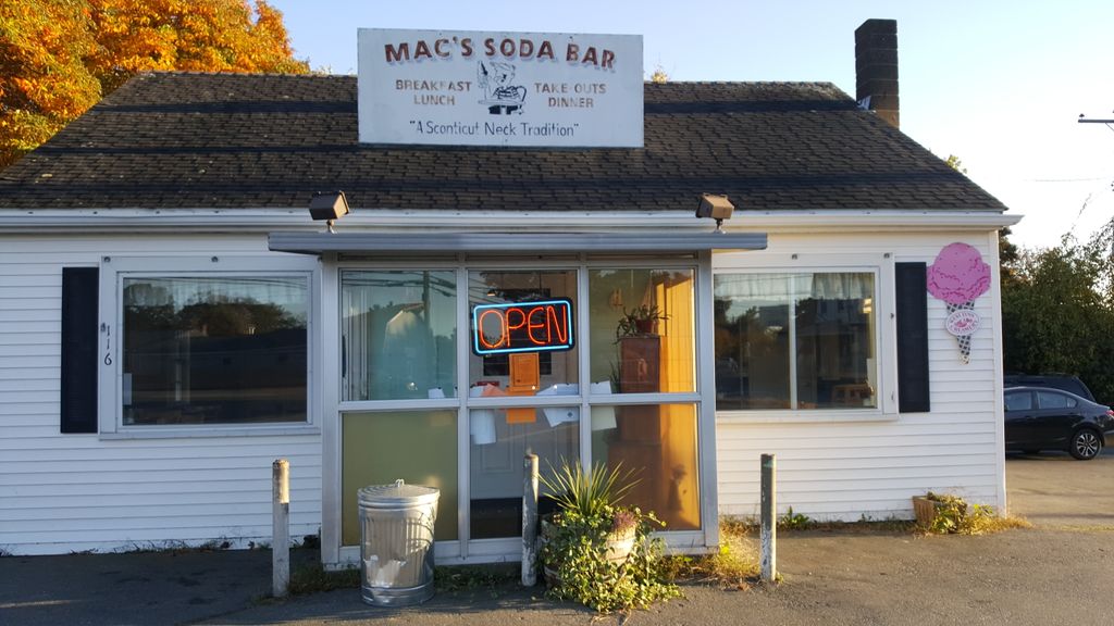 Macs-Soda-Bar