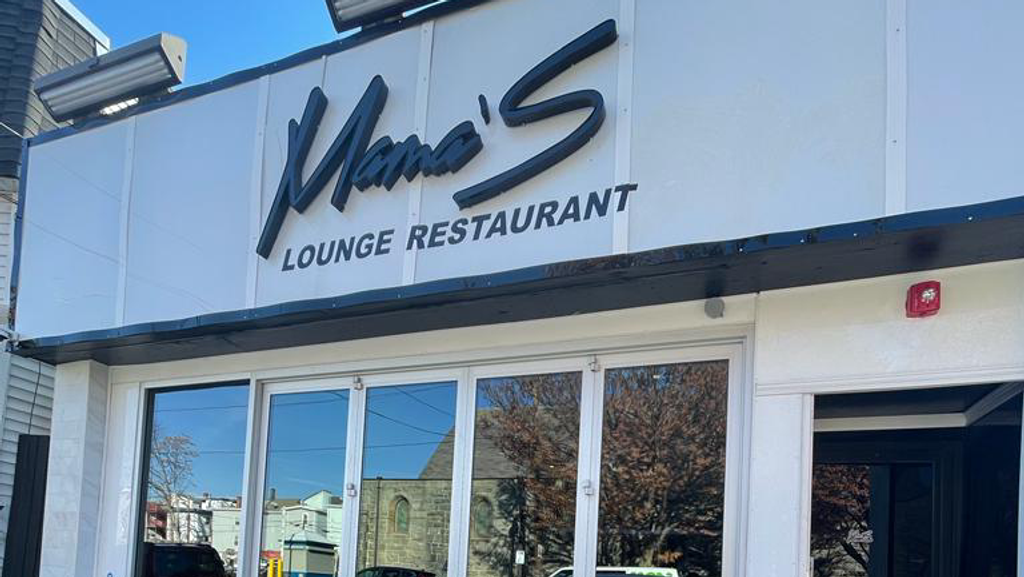 Mamas-Restaurant-Lounge