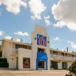 Motel 6 Leominster, MA