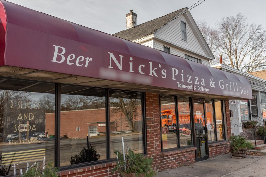Nicks-Pizza-and-Grill