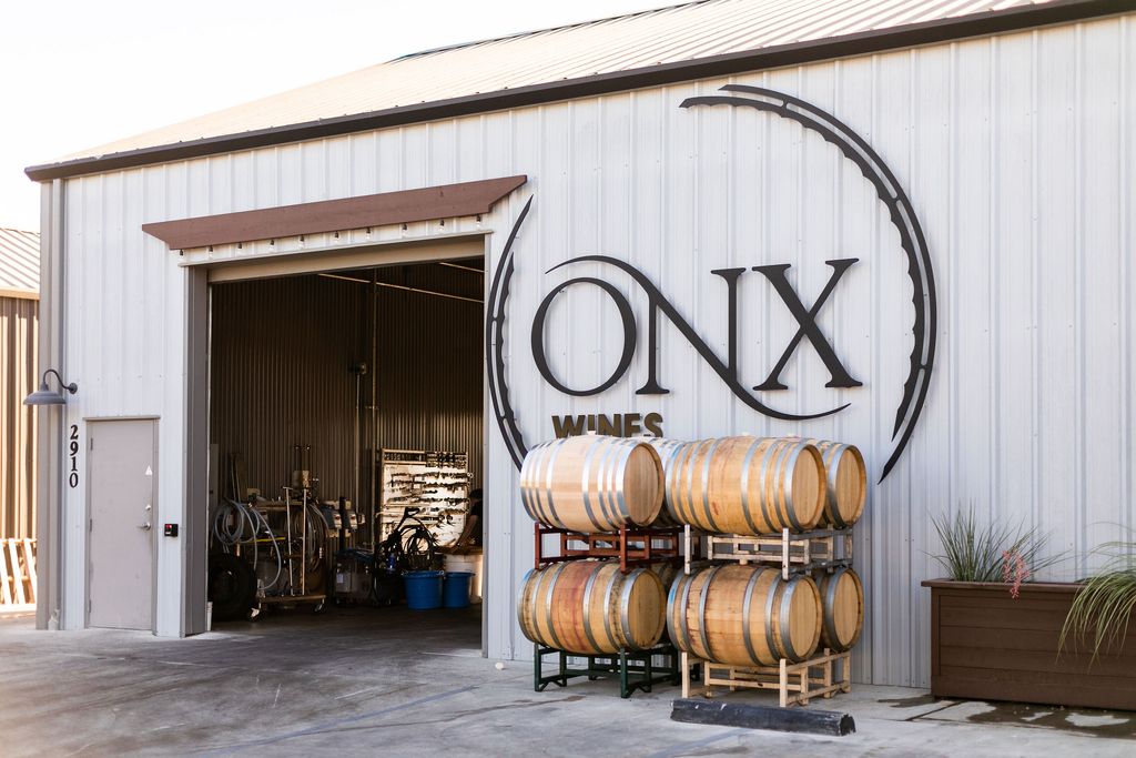 ONX-Wines-Tasting-Room-Winery