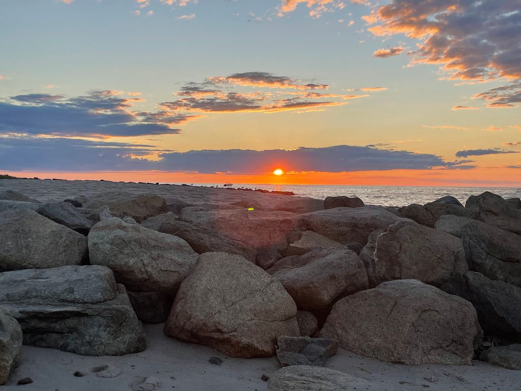 Point-of-Rocks-Landing-Beach