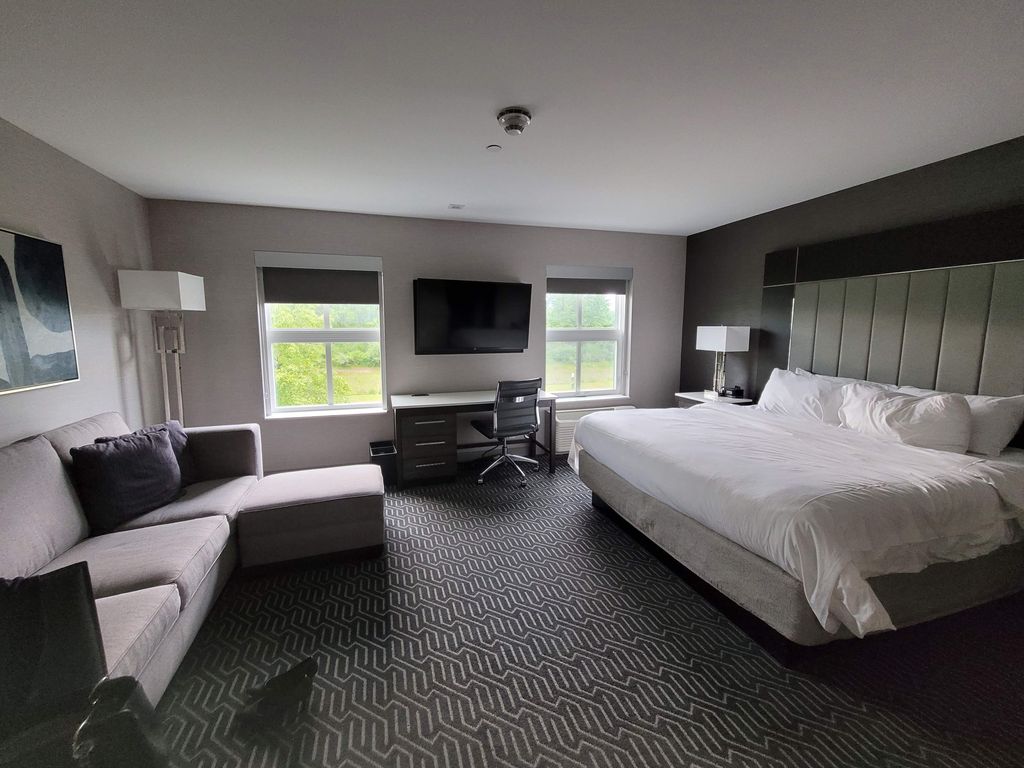 Residence-Inn-by-Marriott-Boston-Concord-1